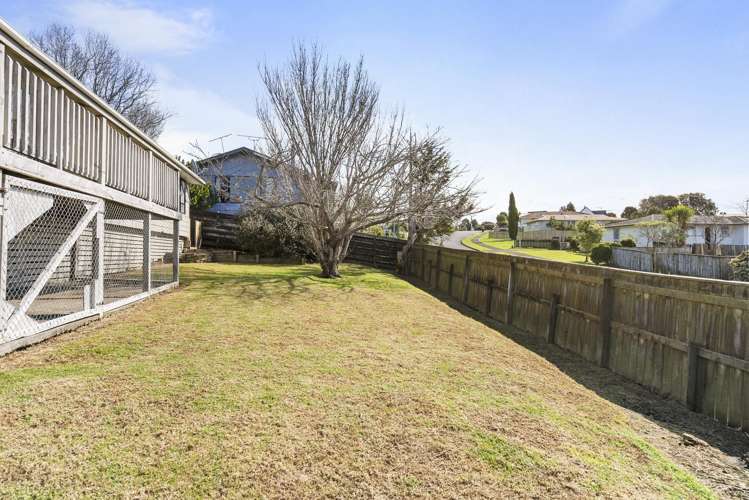 43 Riversdale Drive Merrilands_32