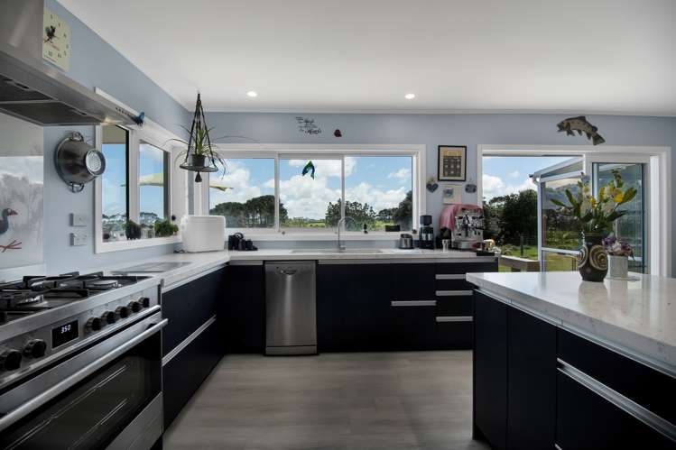 3624 Eltham Road Opunake_14