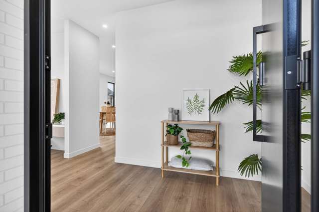 24 Beveridge Road One Tree Point_4