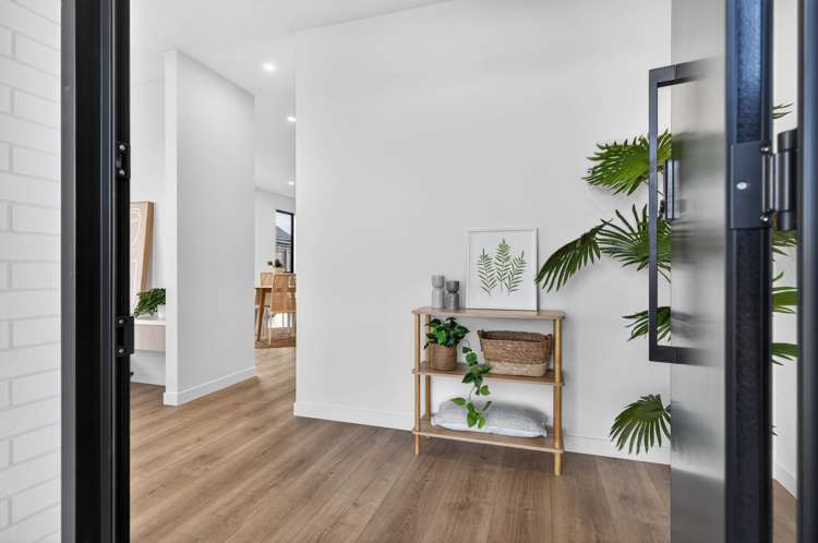 24 Beveridge Road One Tree Point_4