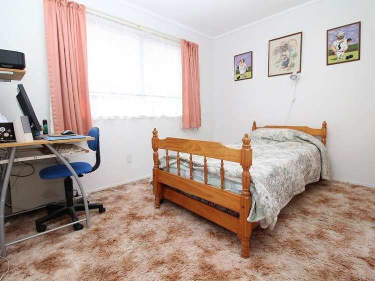 11 Faith Bullock Place New Lynn_8