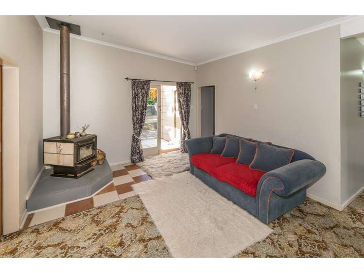 66 Dunns Avenue The Pines Beach_5