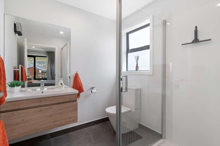 1 Smitham Drive Cromwell_20