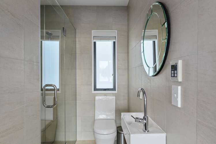 93 Mays Road Saint Albans_27