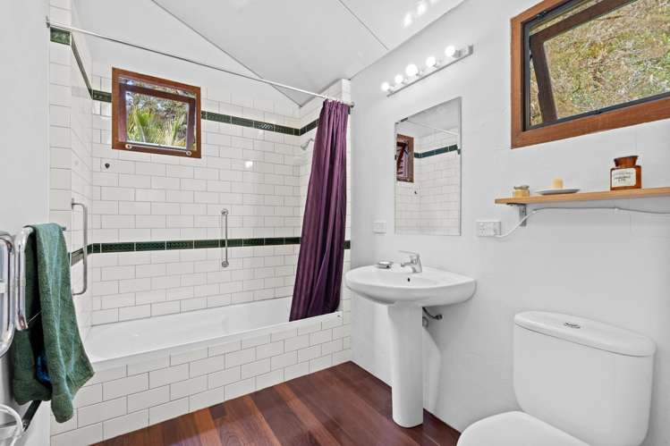 728 Ormiston Road Waipu_16