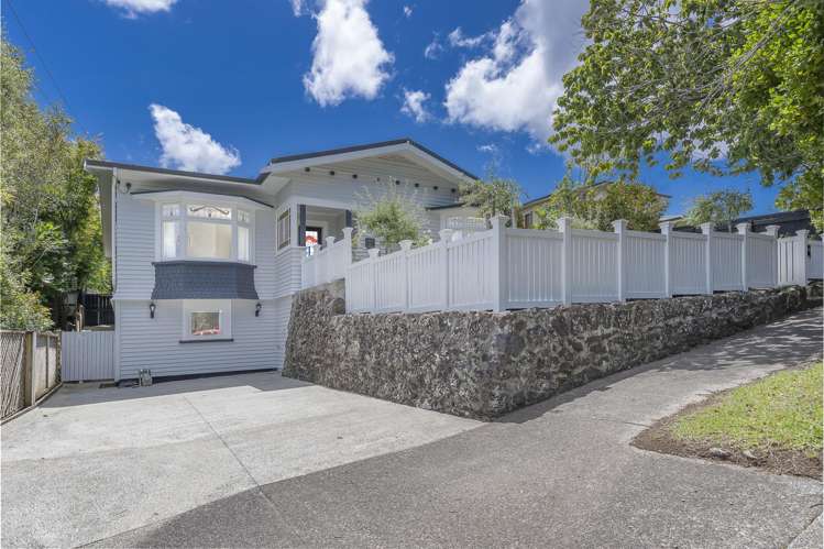 141 Taylors Road Mount Albert_24