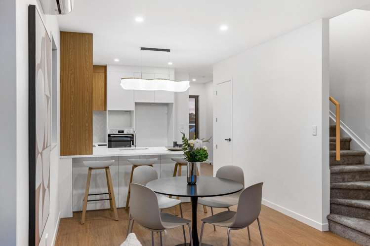 216 Henwood Road Westgate_9