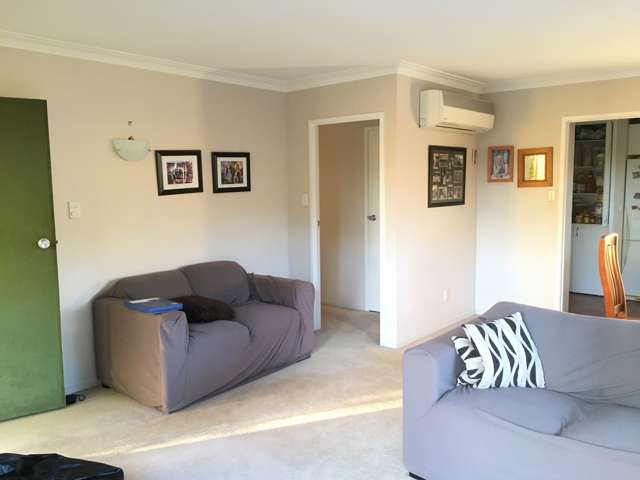 1/1 Bramley Drive Farm Cove_4