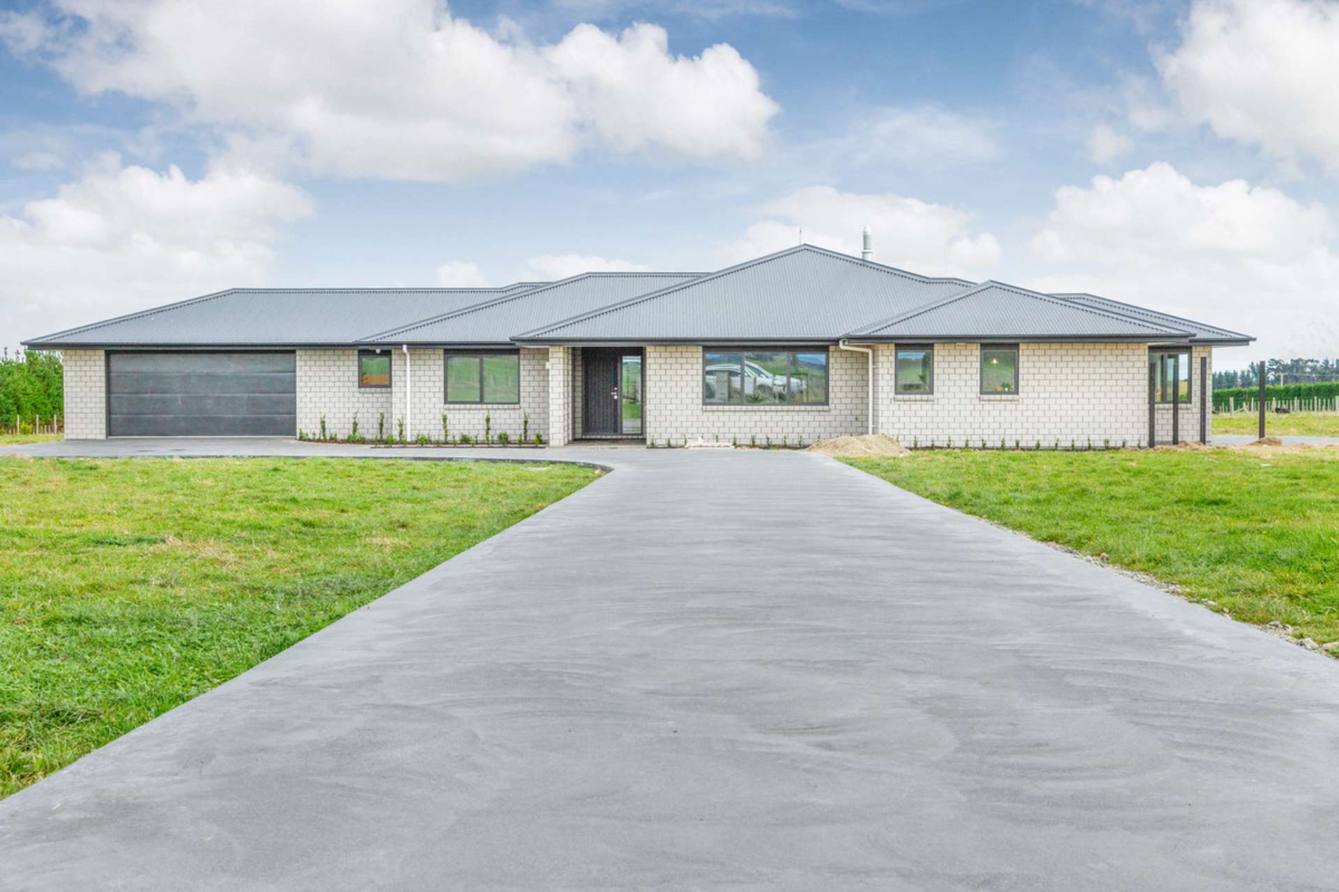 175 Spur Road West Feilding_0