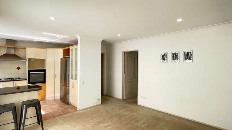 9 Hoani Glade Saint Johns_6