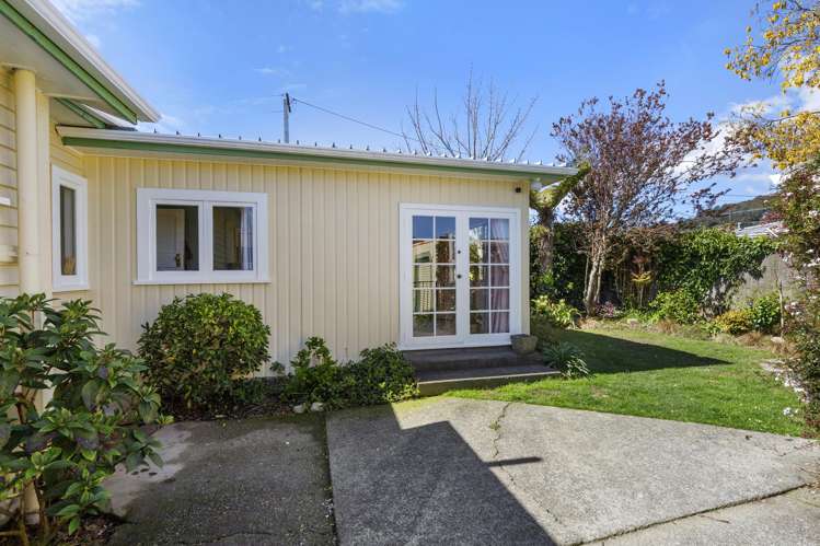 53 Miro Street Trentham_17