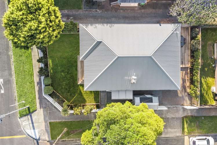 85 Kiwi Road Point Chevalier_28