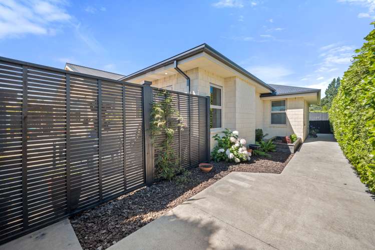 5 Millpark Place Northwood_19