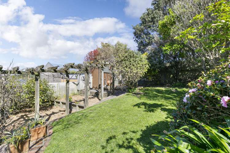 13 Burwah Street Berhampore_18