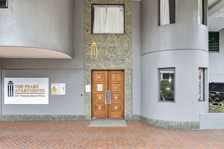 8E/117 Victoria St West City Centre_7