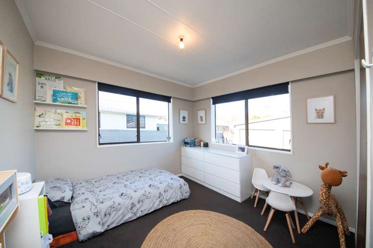 22 Ferndale Place Feilding_10