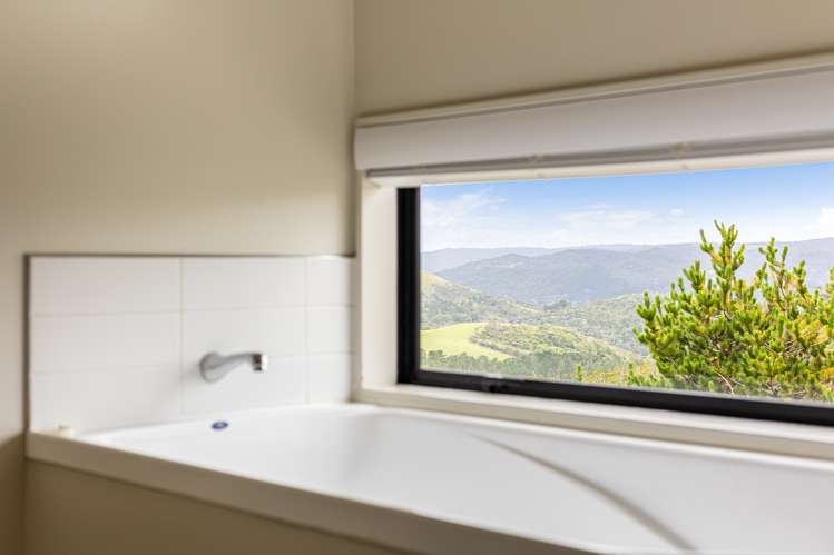 187 Constable Road Muriwai_21