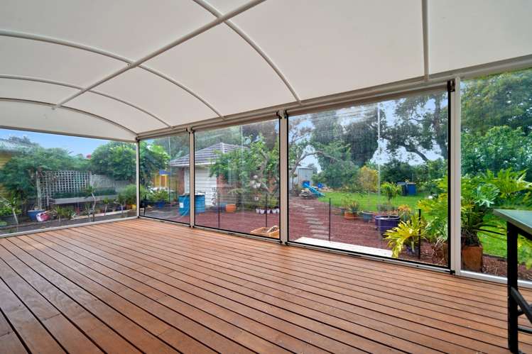 78 Matipo Road Te Atatu Peninsula_17