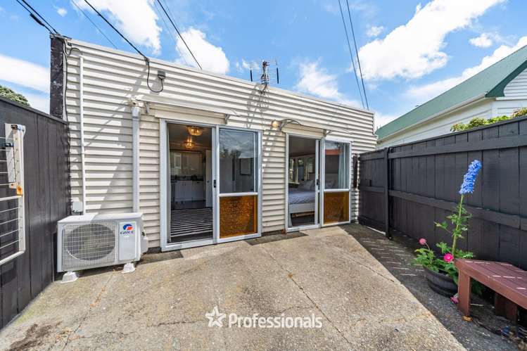 29 Richmond Grove Woburn_17