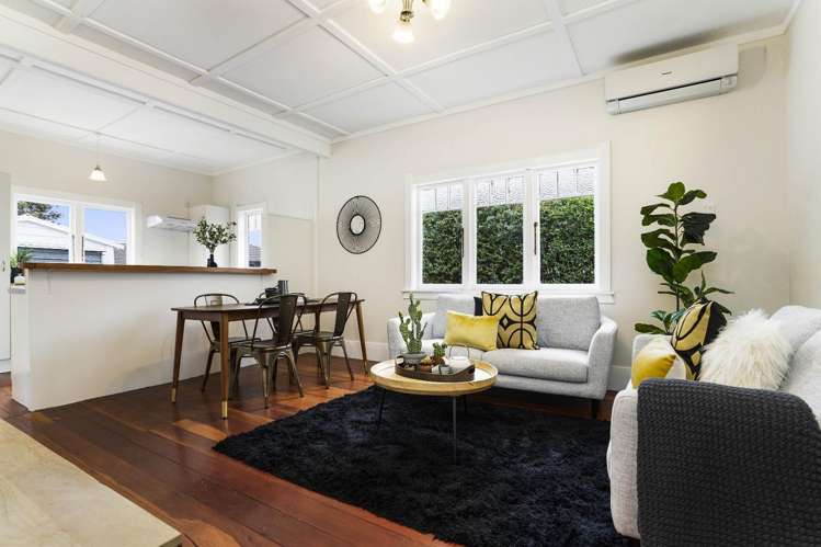 32 Claude Street 10458_2