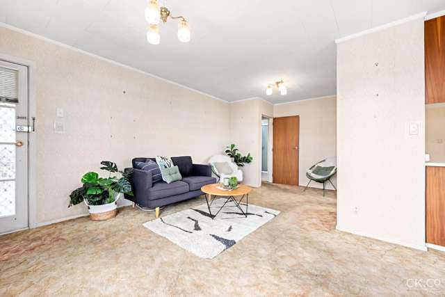 2/18 Seddon Street Wallaceville_1