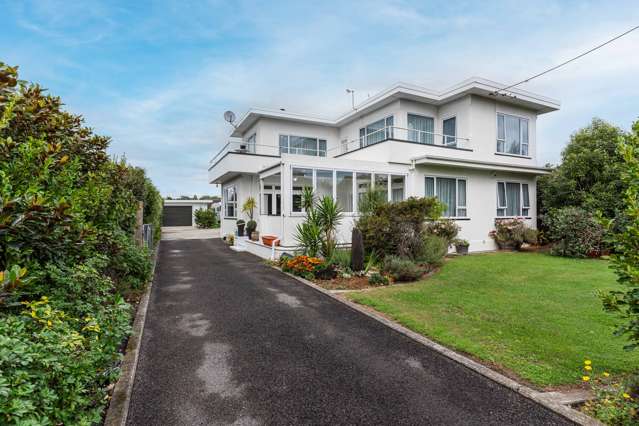 313 Kimbolton Road Feilding_1