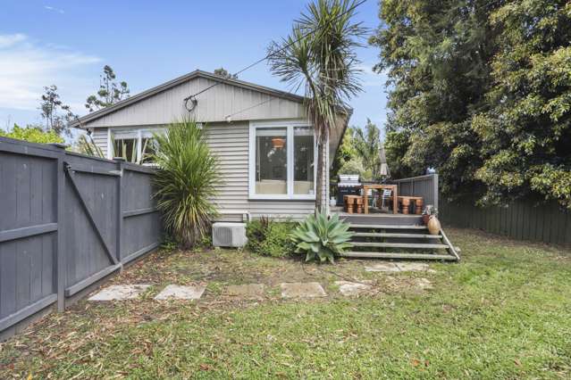 117 Atkinson Road Titirangi_1