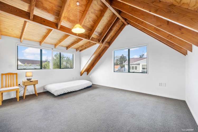 2/470 East Coast Road Windsor Park_10