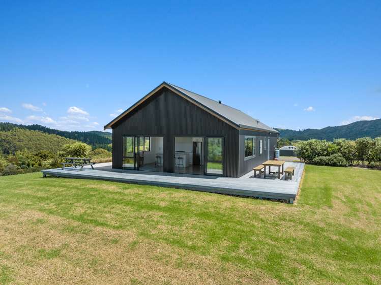 158 Clements Road Matapouri_17