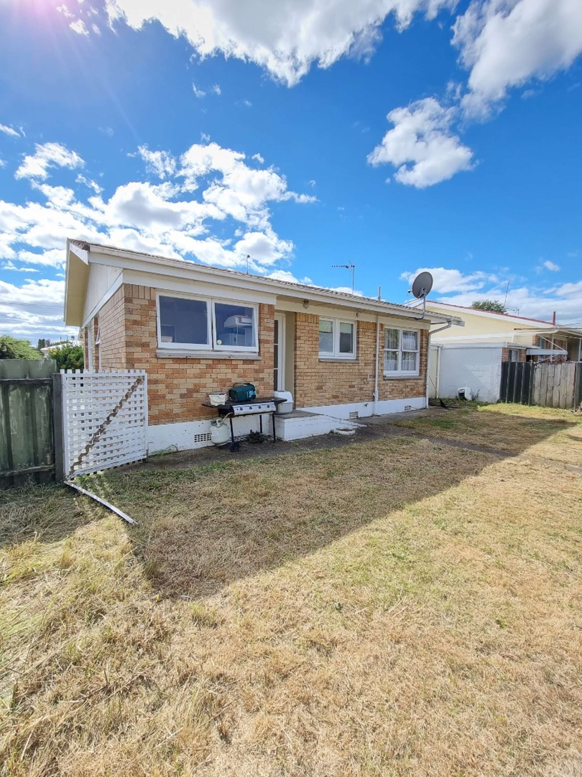 2/14 Elizabeth Street Papakura_0