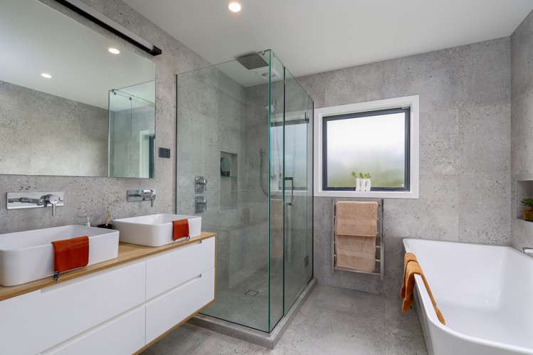 115 Princes Drive Britannia Heights_22