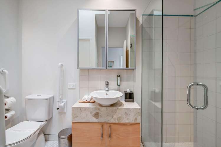 1213/11 Tamariki Avenue Orewa_22