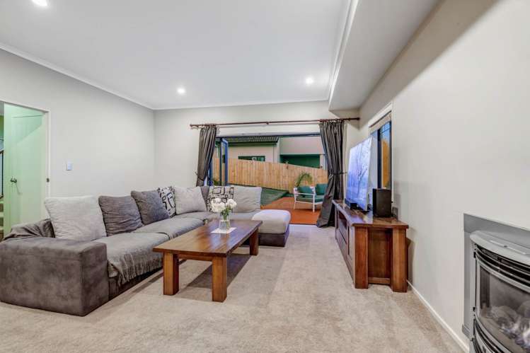 103 Alec Craig Way Gulf Harbour_39