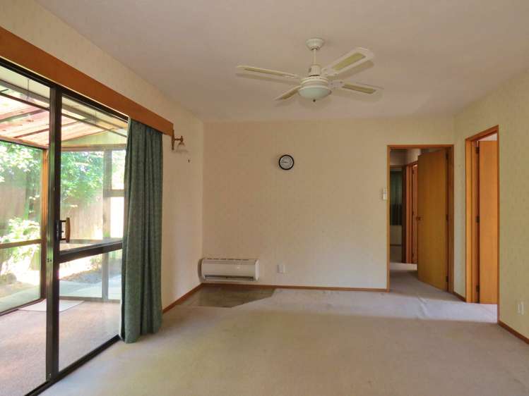 24 Peebles Drive Hei Hei_6