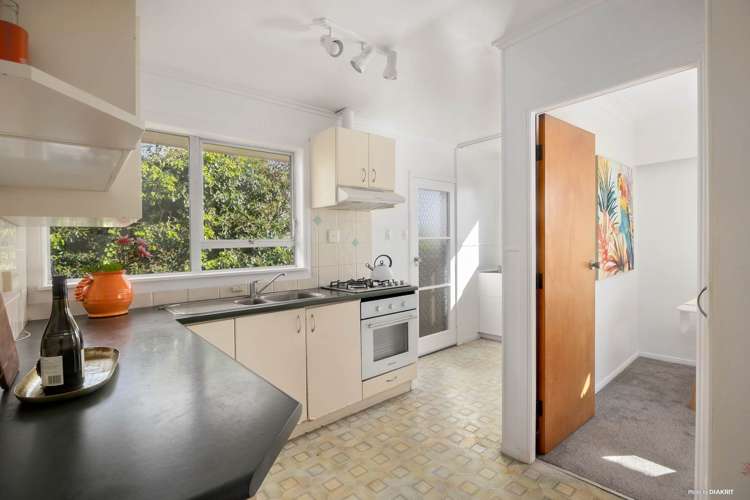 3/2 Olsen Avenue_3