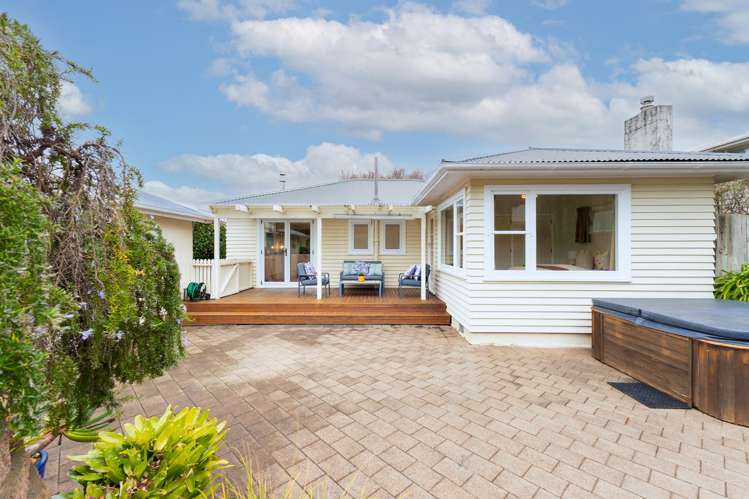 107 Alexander Road Raumati Beach_24