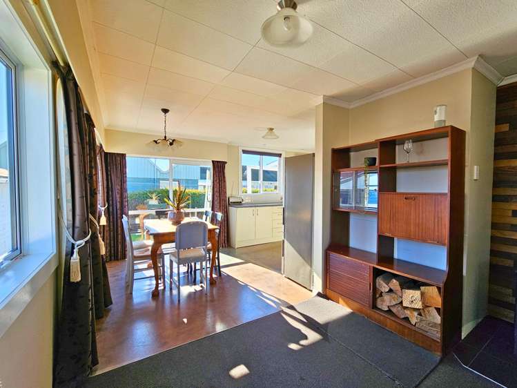 128 Charles Street Blenheim Central_3