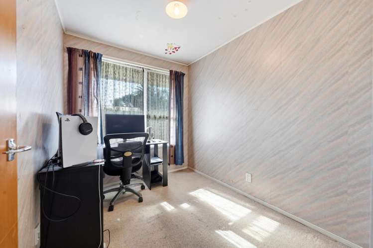 68 Holly Street Avondale_10