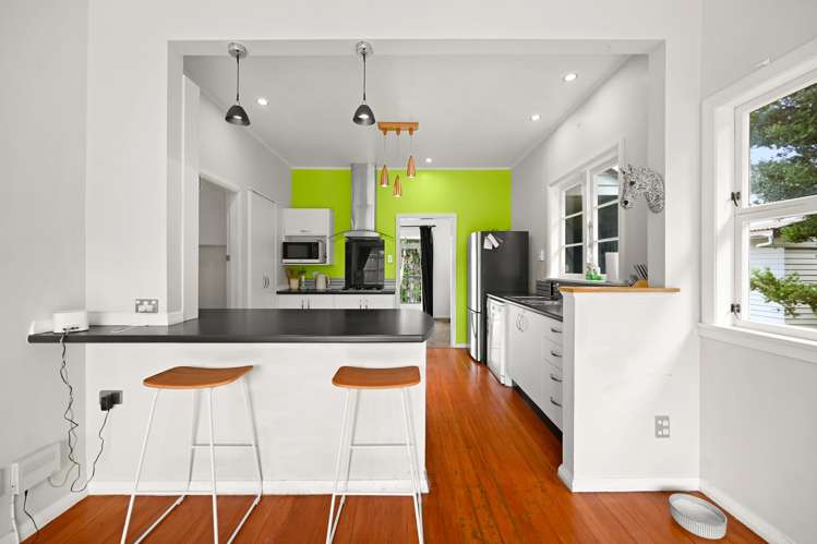 36 Forest Lake Road_3