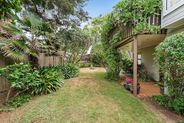 105 The Drive Epsom_5