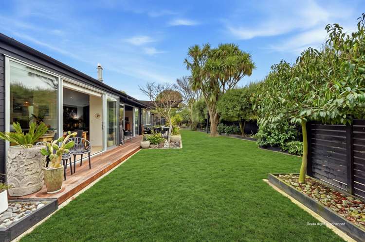 9 Hadlow Place Burnside_33