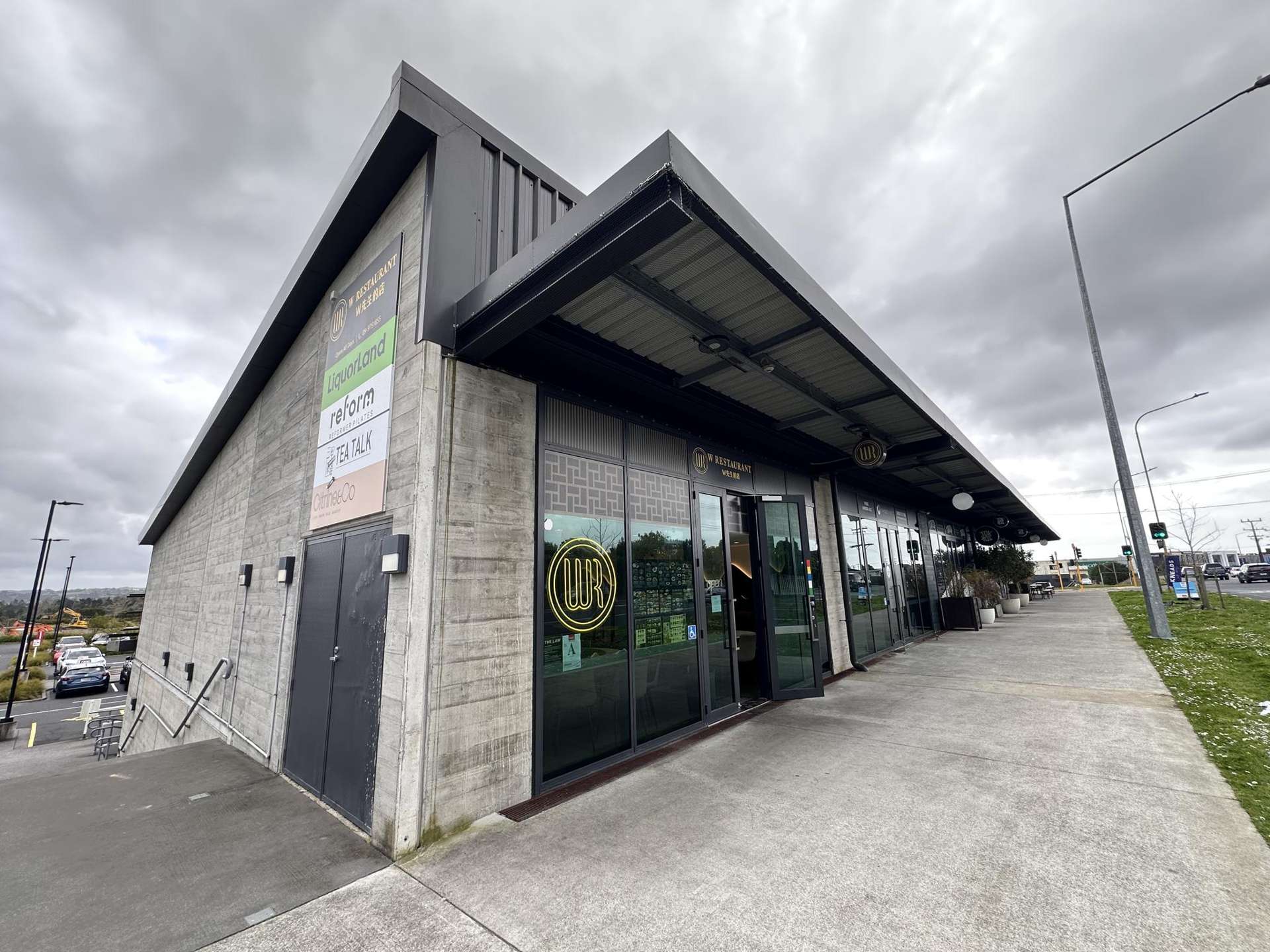 Shop 2/120 Hobsonville Road Hobsonville_0