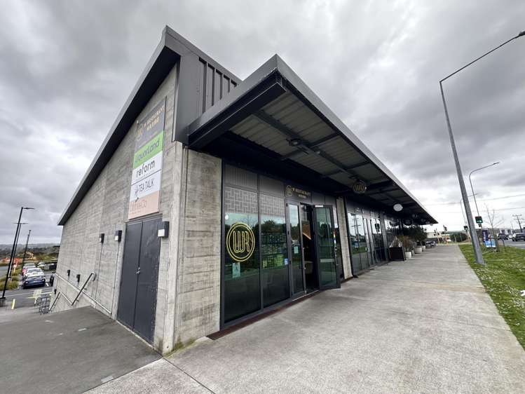 Shop 2/120 Hobsonville Road_0