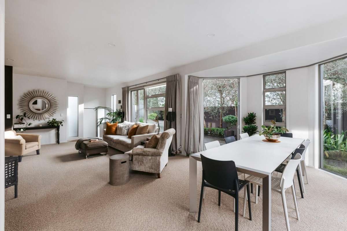 241 Oceanbeach Road_1