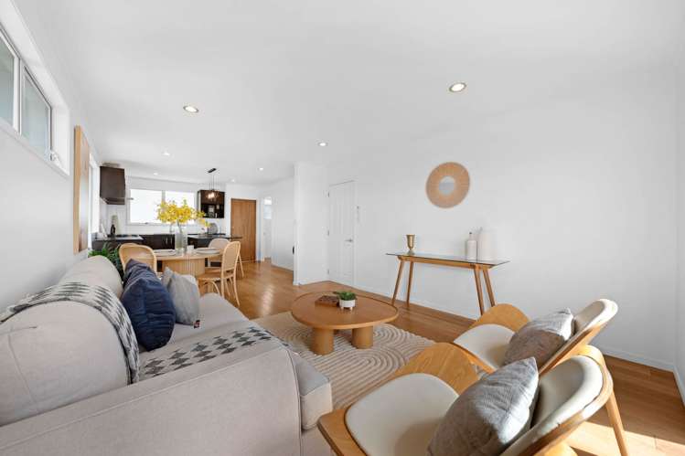 6 Celeste Place Totara Vale_12