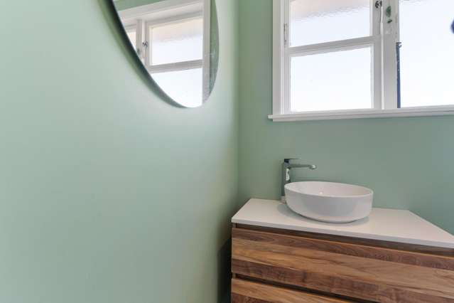 3 Surrey Street Solway_4