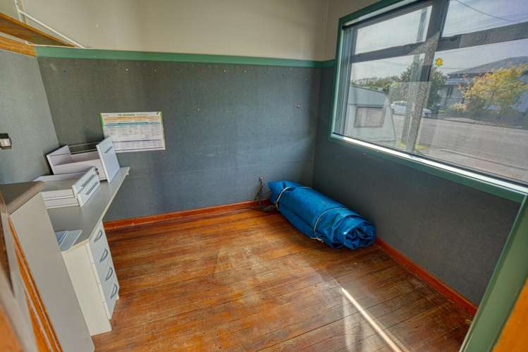 38 Fox Street Cobden_17