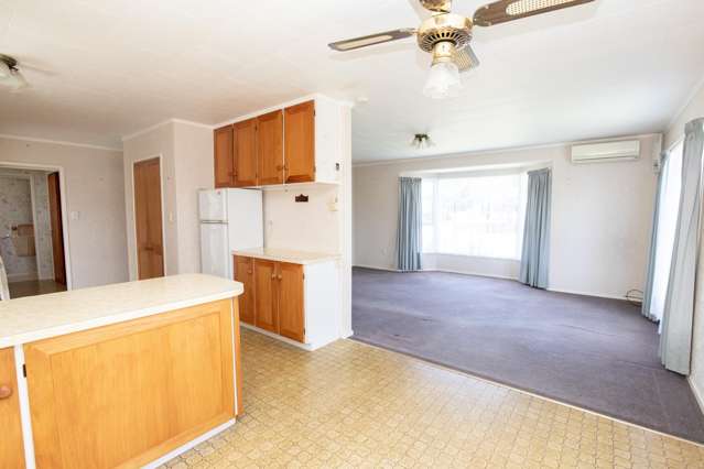 11 McClean Place Ngatea_4