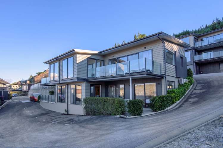 22 Goldrush Way Queenstown_10