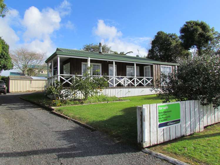 53 Poland Street Waikino_14